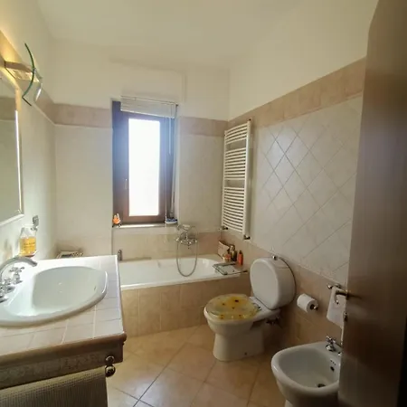 Apartment La-casa-di-alice